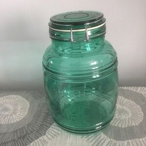 Vintage Teal Green Cracker Barrel Glass Airtight 2 quart Farmhouse Barrel Jar
